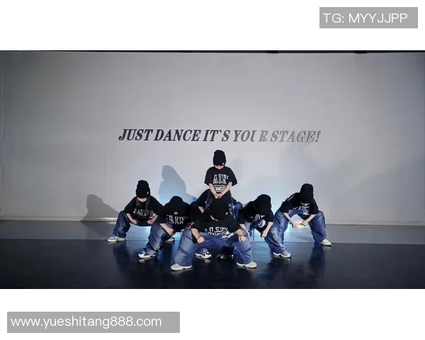 街舞盛宴:深入了解上海街舞队的风采与实力之旅 街舞盛宴:深入了解上海街舞队的风采与实力之旅