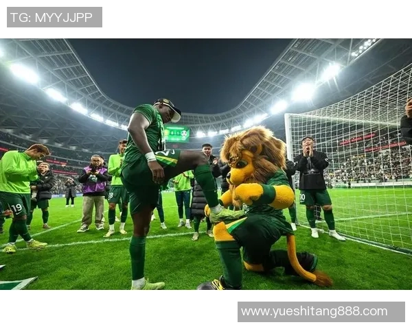 北京国安主场迎战德甲球队激战即将上演球迷期待精彩对决 北京国安主场迎战德甲球队激战即将上演球迷期待精彩对决