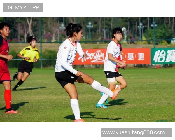 女足逆袭美国以5比4惊险获胜展现强大实力与团队精神 女足逆袭美国以5比4惊险获胜展现强大实力与团队精神