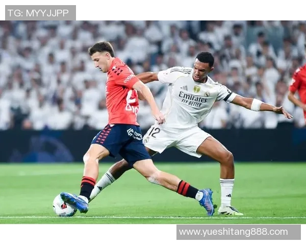 皇马迎战萨雷斯期待精彩对决球迷热情高涨助力球队争胜 皇马迎战萨雷斯期待精彩对决球迷热情高涨助力球队争胜