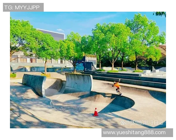 重庆滑板队的精神与文化探讨：滑板运动在城市中的崛起与影响