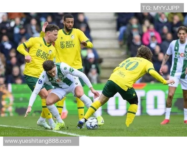 前进之鹰与鹿特丹的激烈对决揭示足球战术与团队精神的完美结合